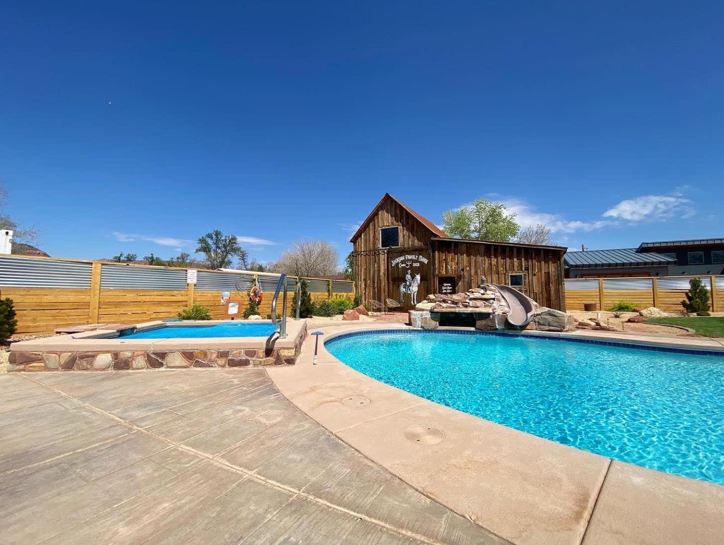 Timber & Tin G 2Bed 2Bath W Pool & Rooftop Deck Kanab Kültér fotó